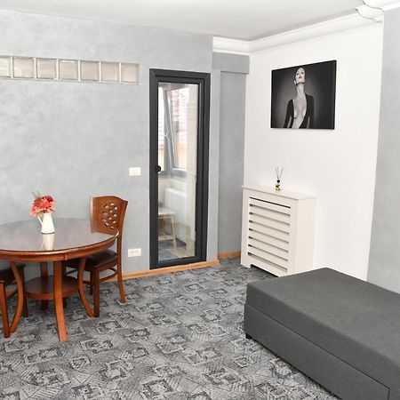 Apartament Luxury Craiova Extérieur photo