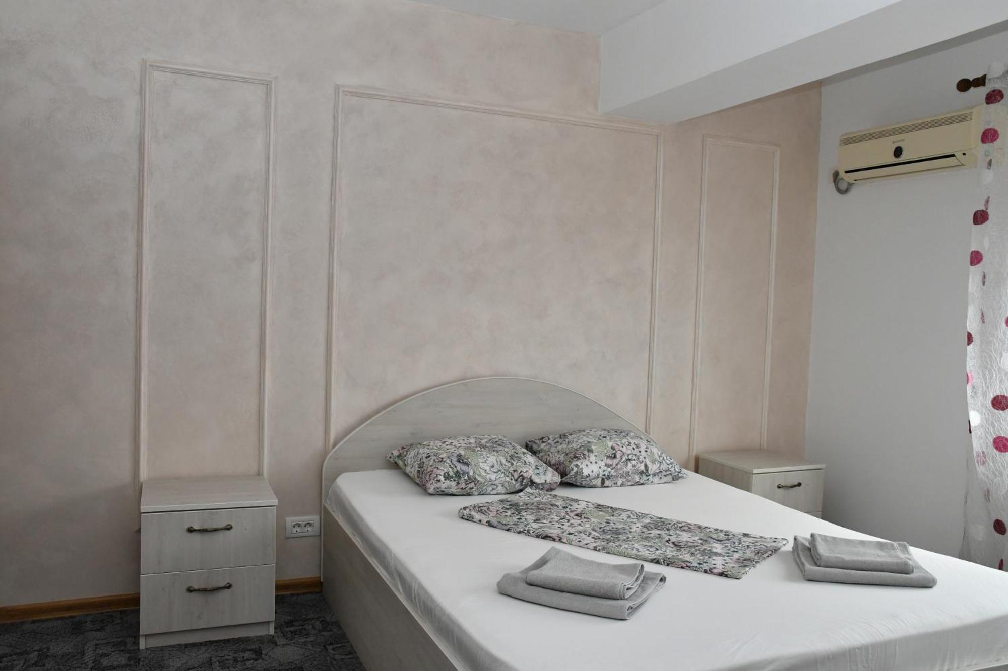 Apartament Luxury Craiova Extérieur photo
